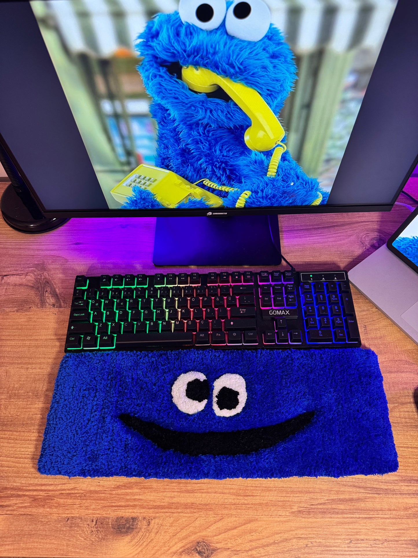 Cookie Monster - Tasarım Klavye Halısı