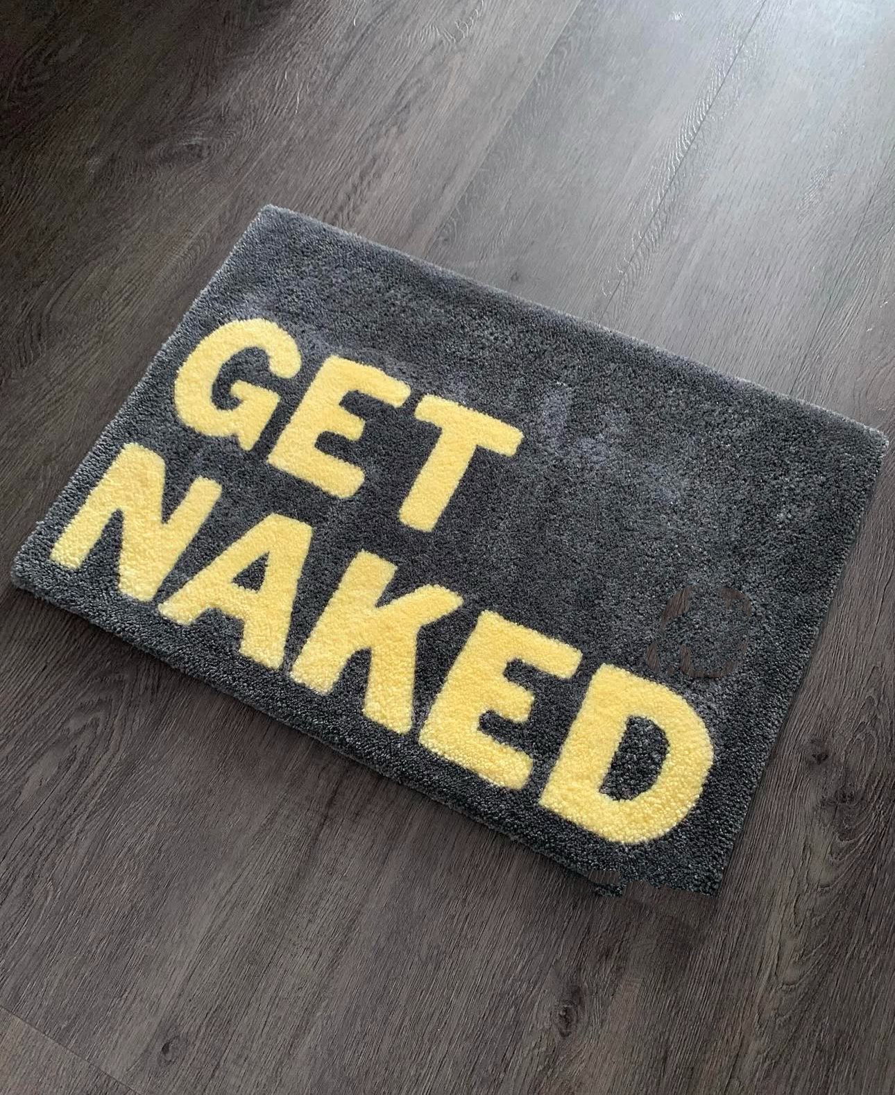 Get Naked - Tasarım Banyo Halısı