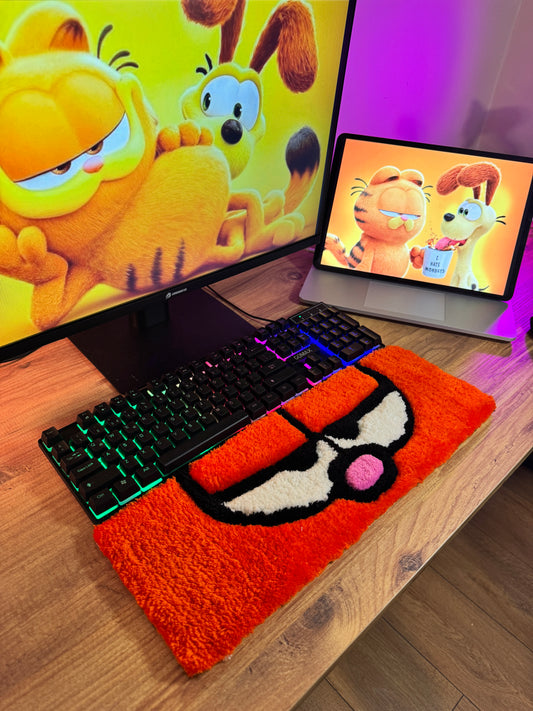 Garfield - Tasarım Klavye Halısı