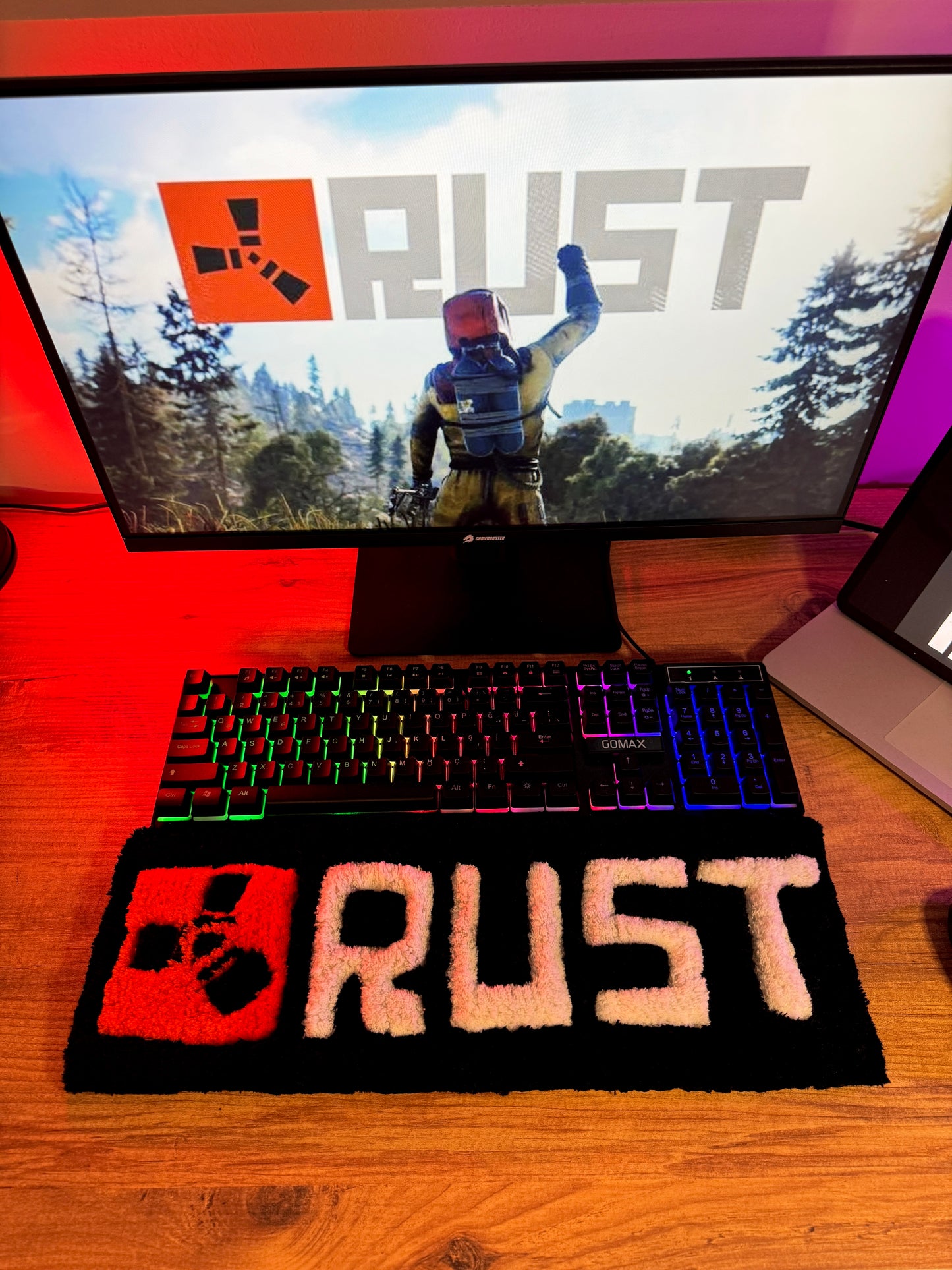 RUST - Tasarım Klavye Halısı