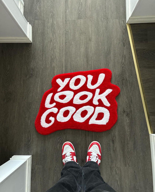 You Look Good - Tasarım Yer Halısı